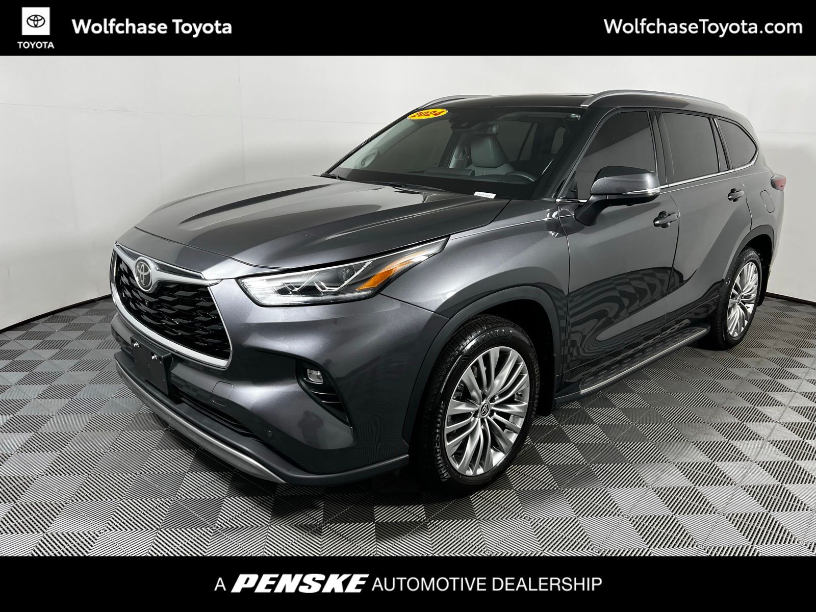 Thumbnail: 2024 Toyota Highlander - 1