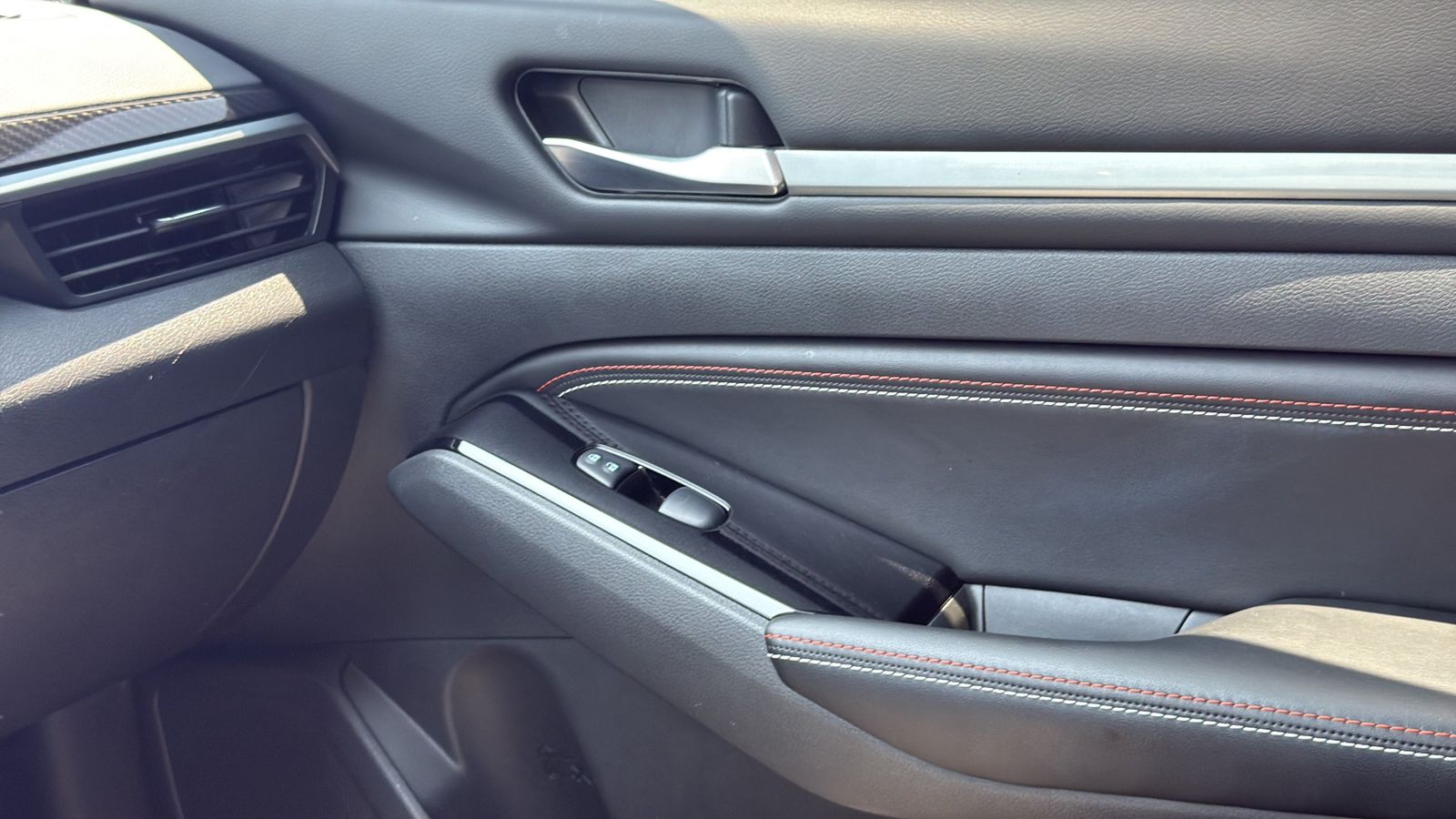 Used Car 2023 Nissan Altima  2.5 Sr For Sale Under $25,000 In Austin, Texas