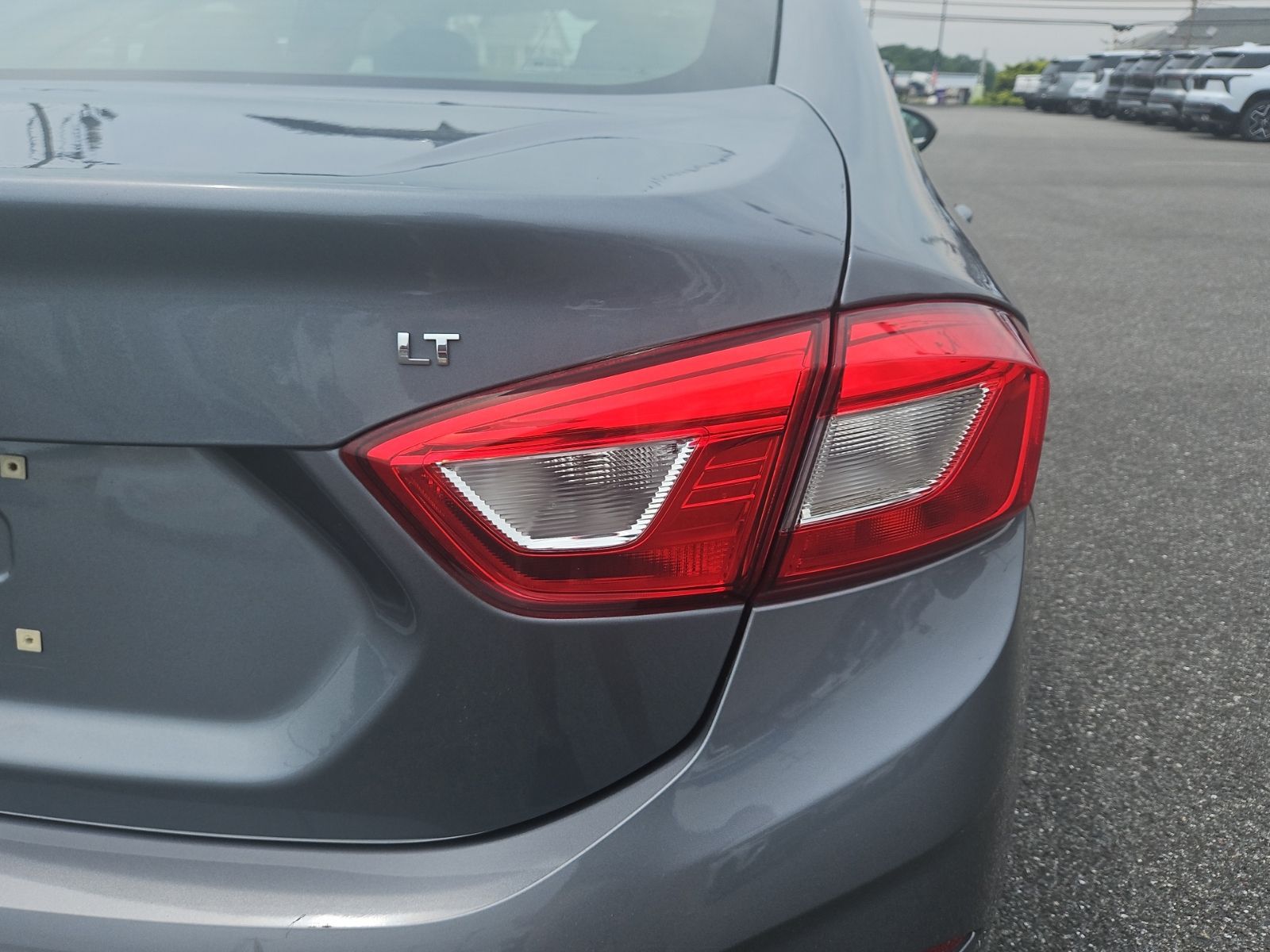 View vehicle photo 7