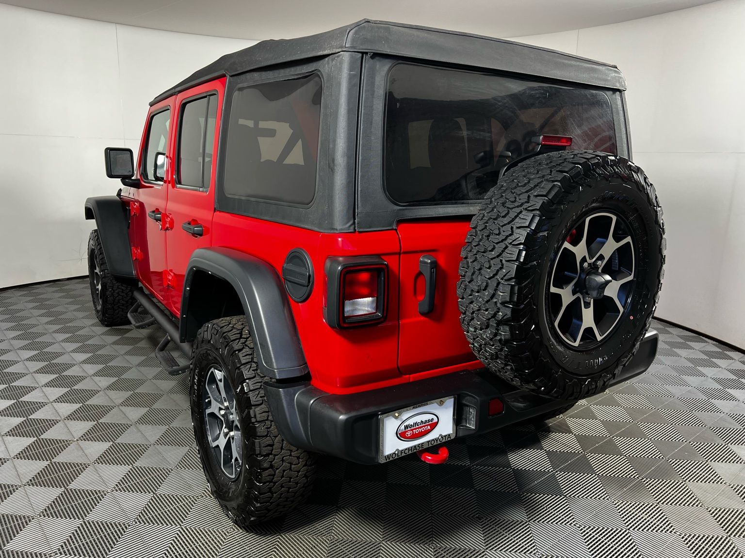 Thumbnail: 2022 Jeep Wrangler - 7