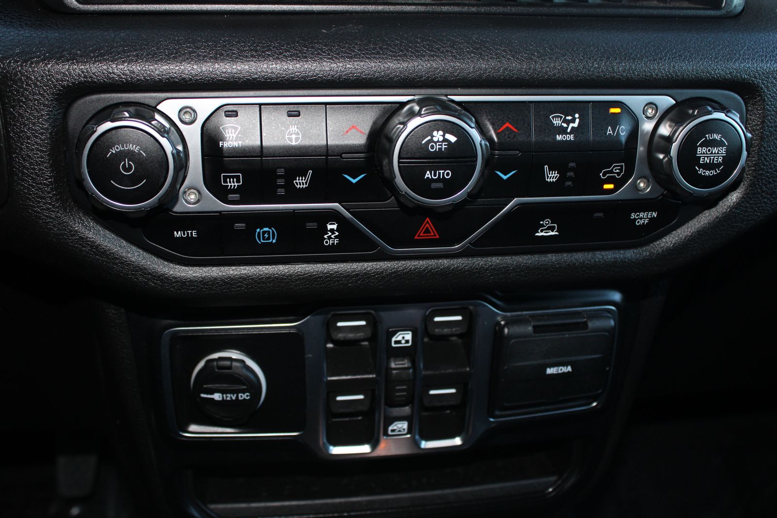 Used 2024 Black Jeep Sport S 4xe image 10