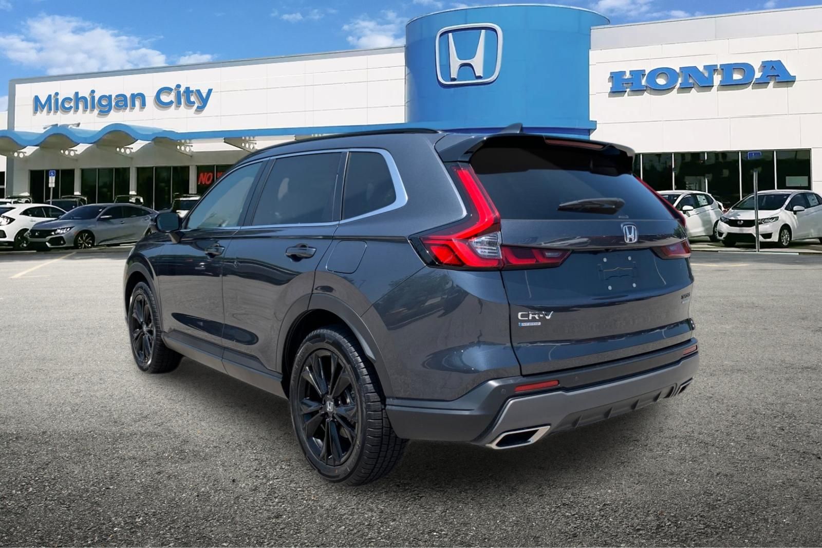 Certified Used 2024 Gray Honda Sport Touring image 3