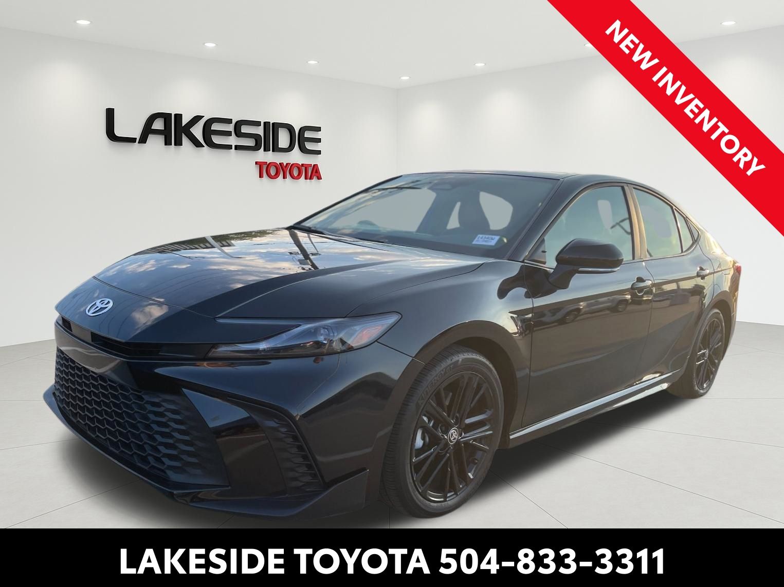Midnight Black Metallic 2025 Toyota Camry SE FWD Sedan Front-Wheel Drive Continuously Variable Transmission