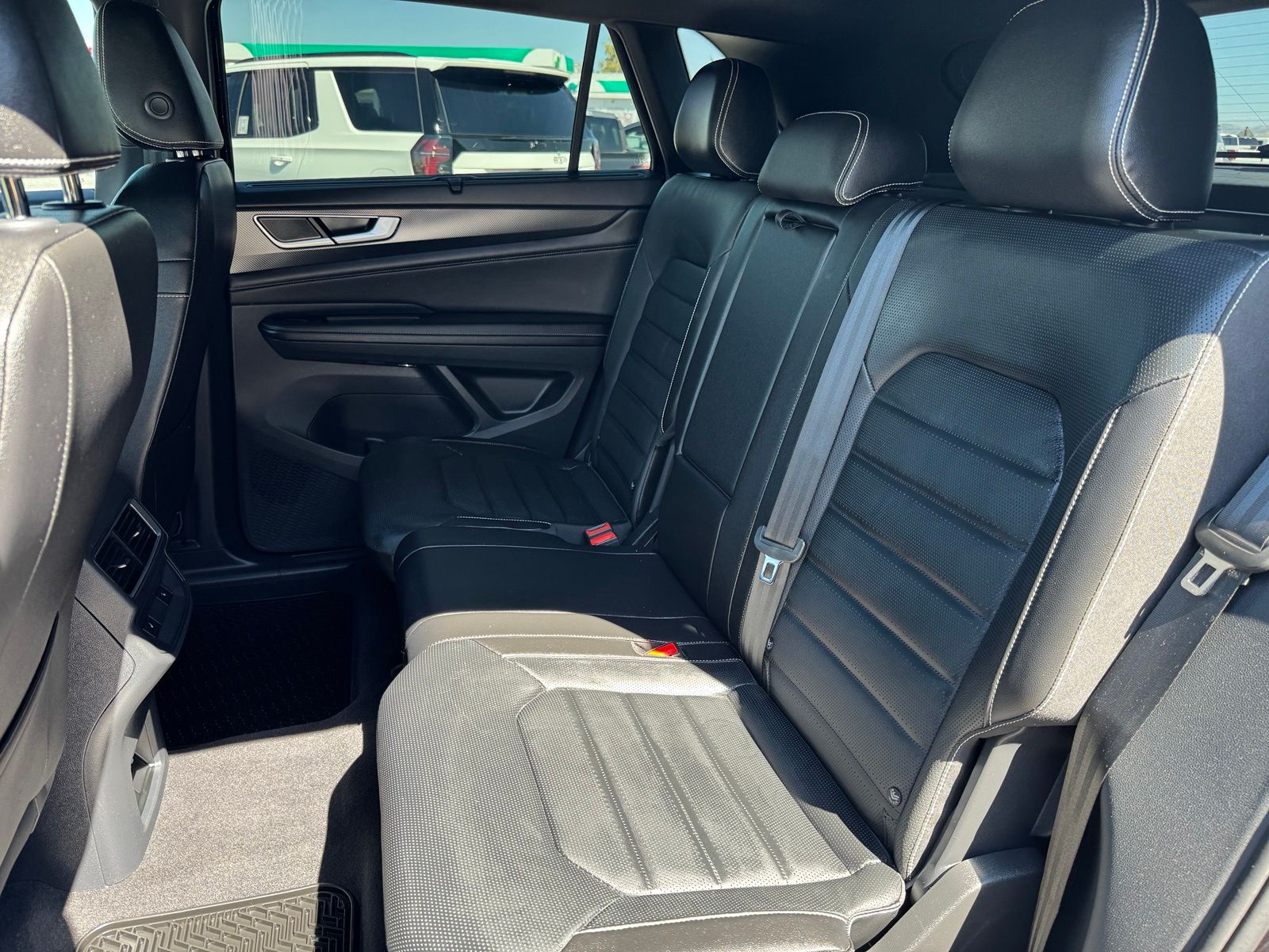 Used 2025 Volkswagen Atlas Cross Sport SUV