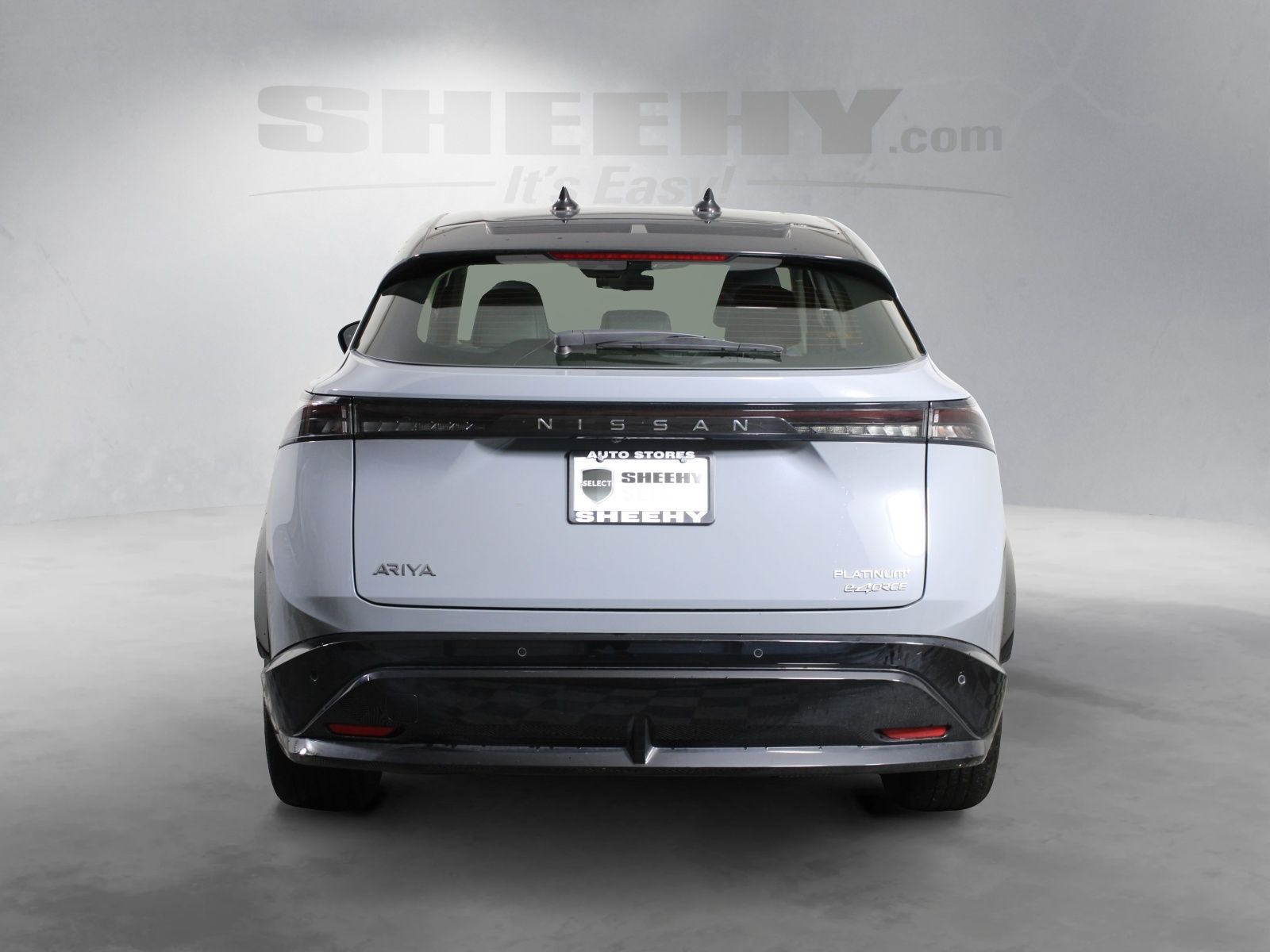 Used 2023 Gray Nissan PLATINUM+ e-4ORCE image 9