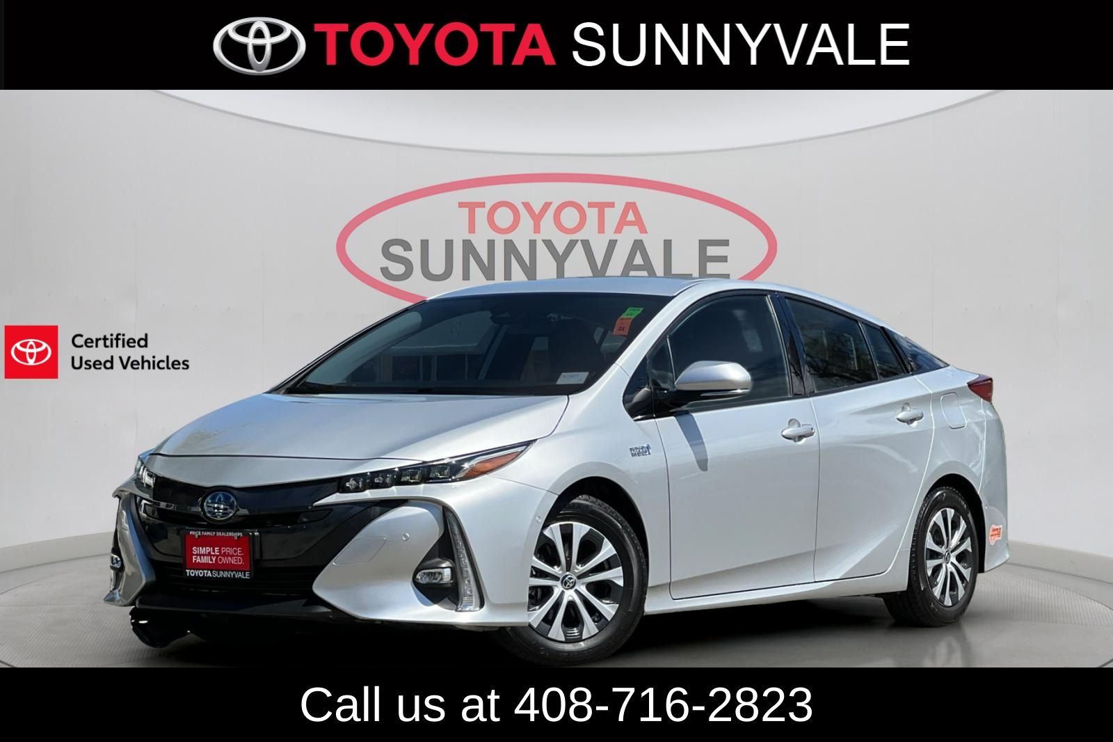 2020 Toyota Prius Prime Limited's photo