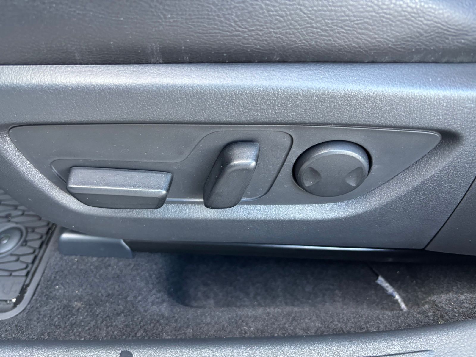 Used Car 2025 Mazda Cx-50 Hybrid  Premium Plus For Sale Under $35,000 In Austin, Texas