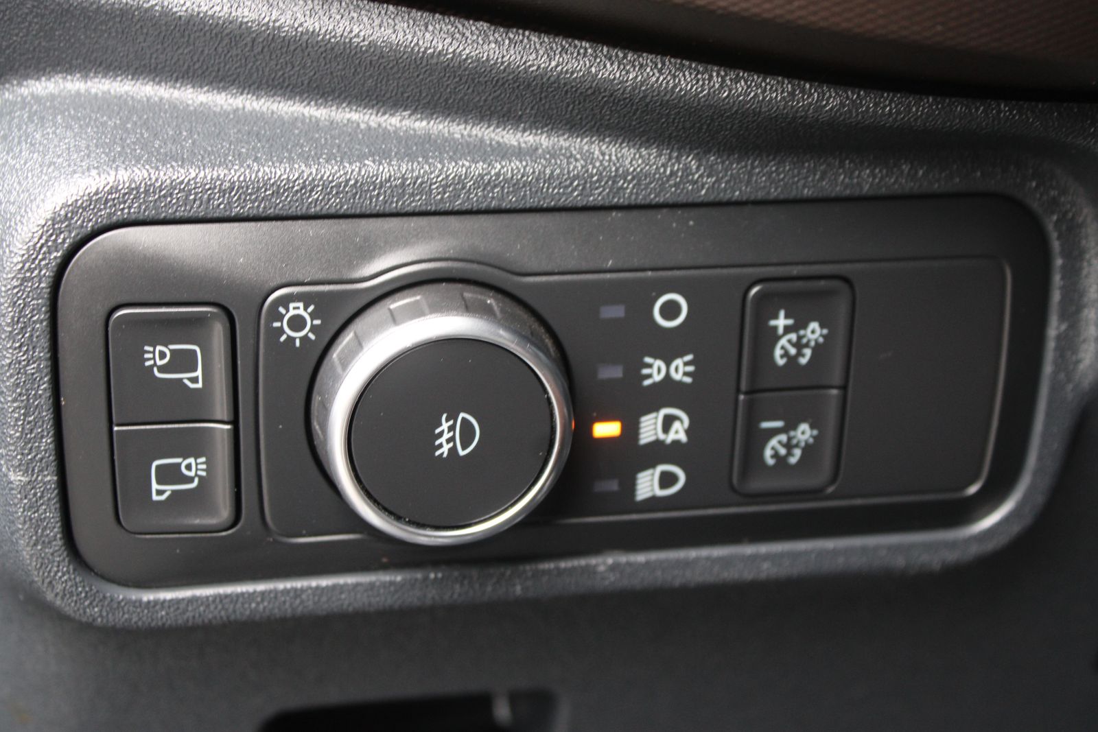 Used 2022 Gray Ford Outer Banks image 21