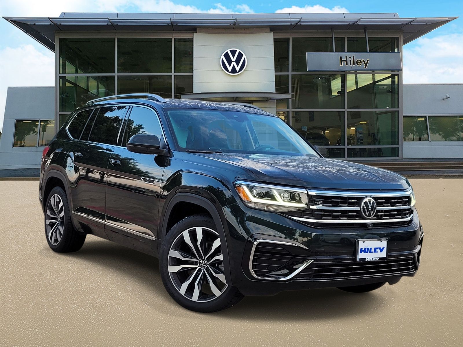 2022 Volkswagen Atlas 3.6L V6 SEL Premium R-Line