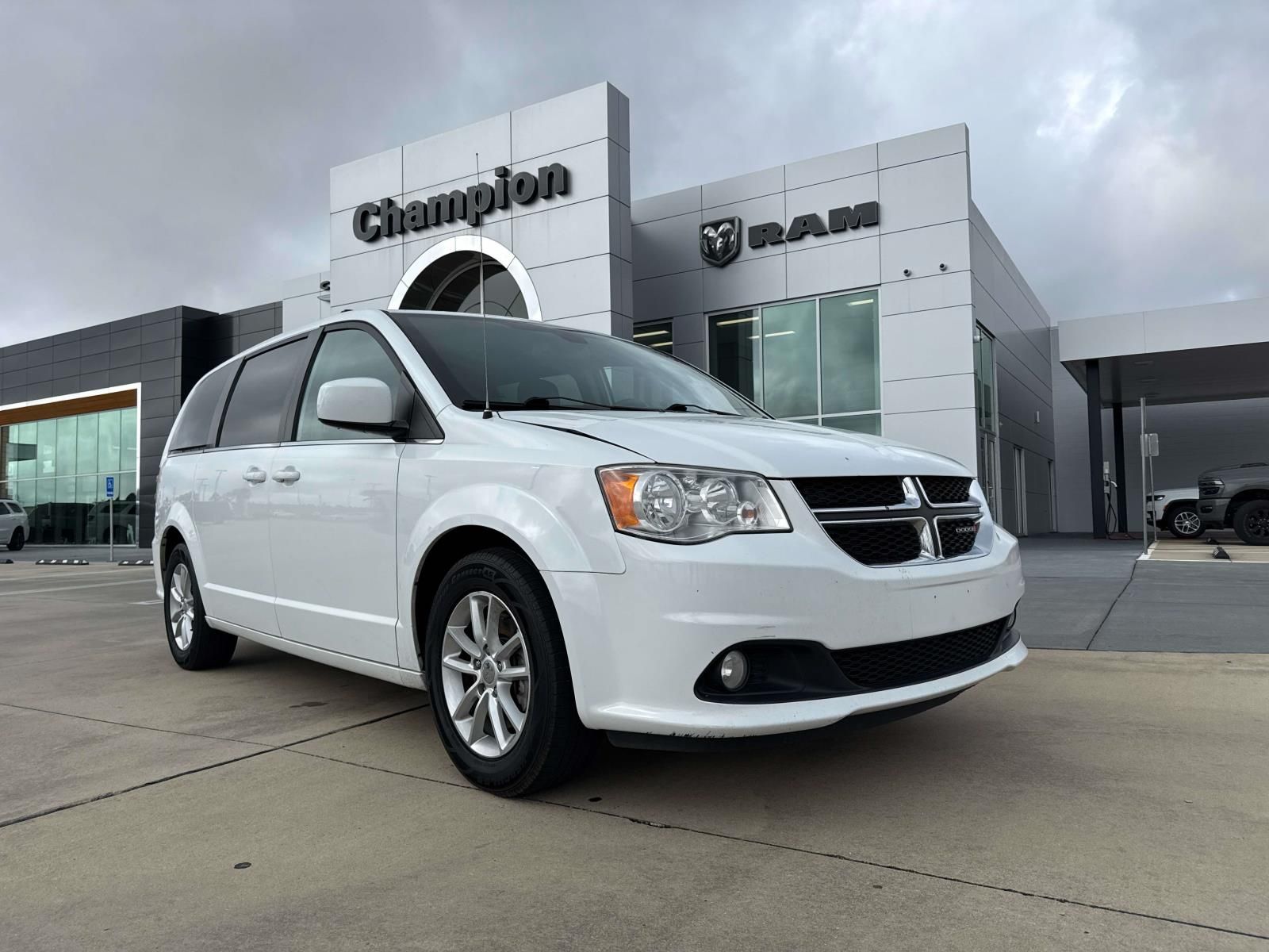 2019 Dodge Grand Caravan SXT FWD