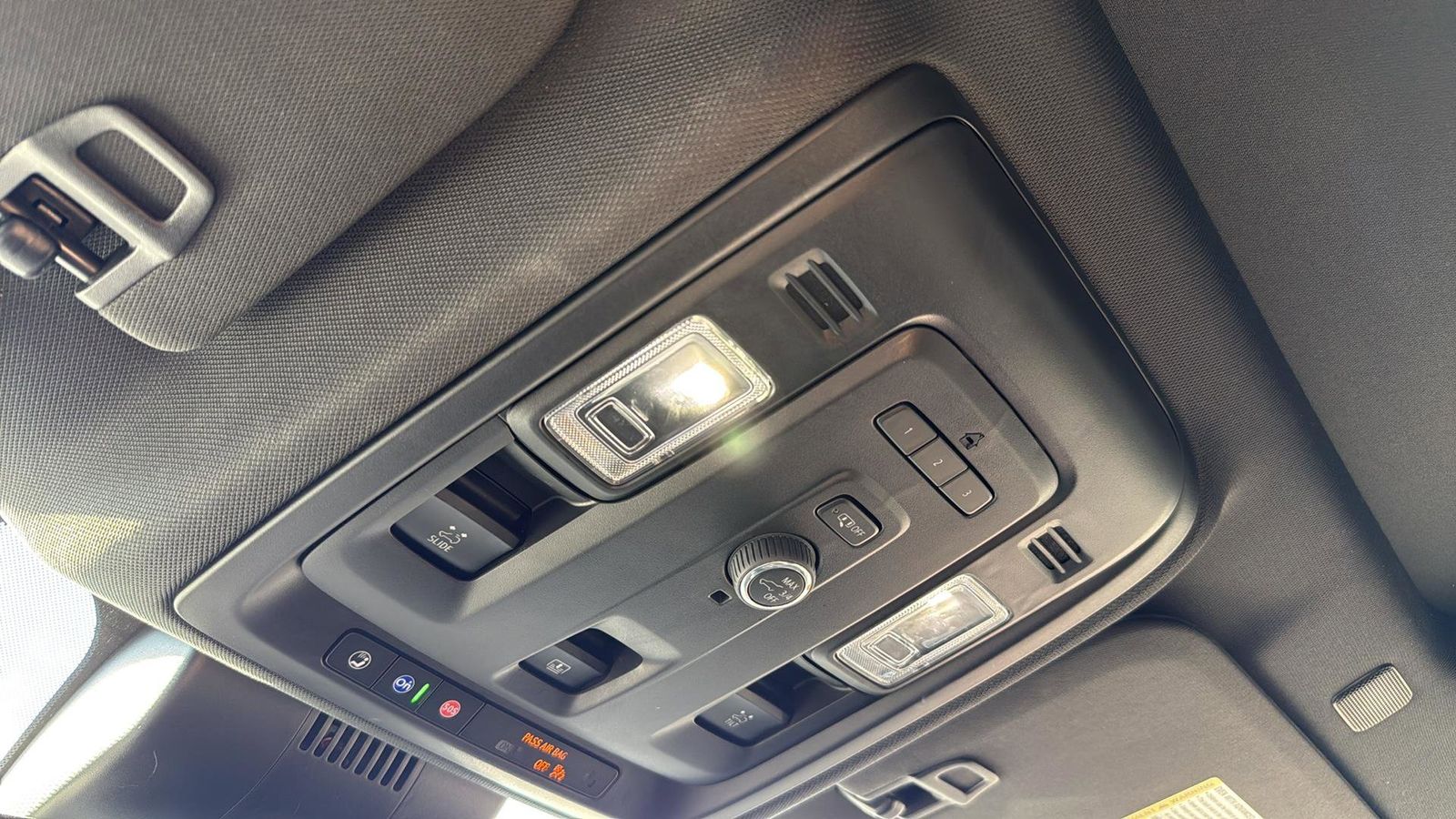 Used Car 2023 Gmc Yukon Xl  Slt For Sale Under $50,000 In Austin, Texas