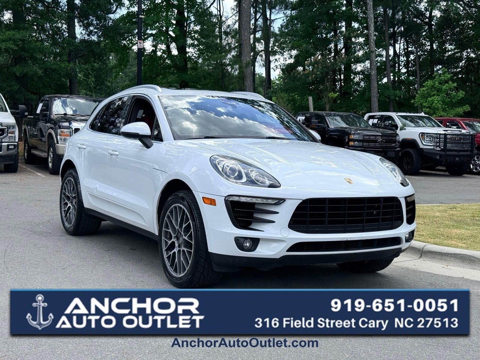 White 2017 Porsche Macan SUV / Crossover All-Wheel Drive 7-Speed Automatic