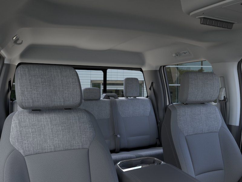 New 2026 Oxford White Ford XLT image 22