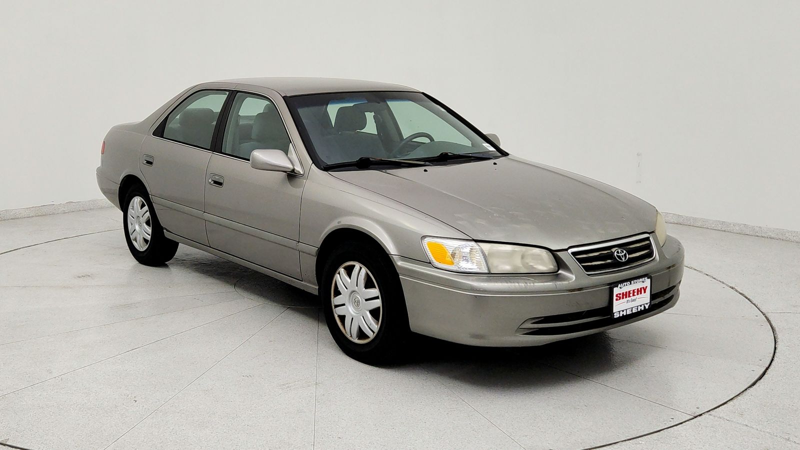 Brown (Cashmere Beige Metallic) 2000 Toyota Camry Sedan Front-Wheel Drive 4-Speed Automatic