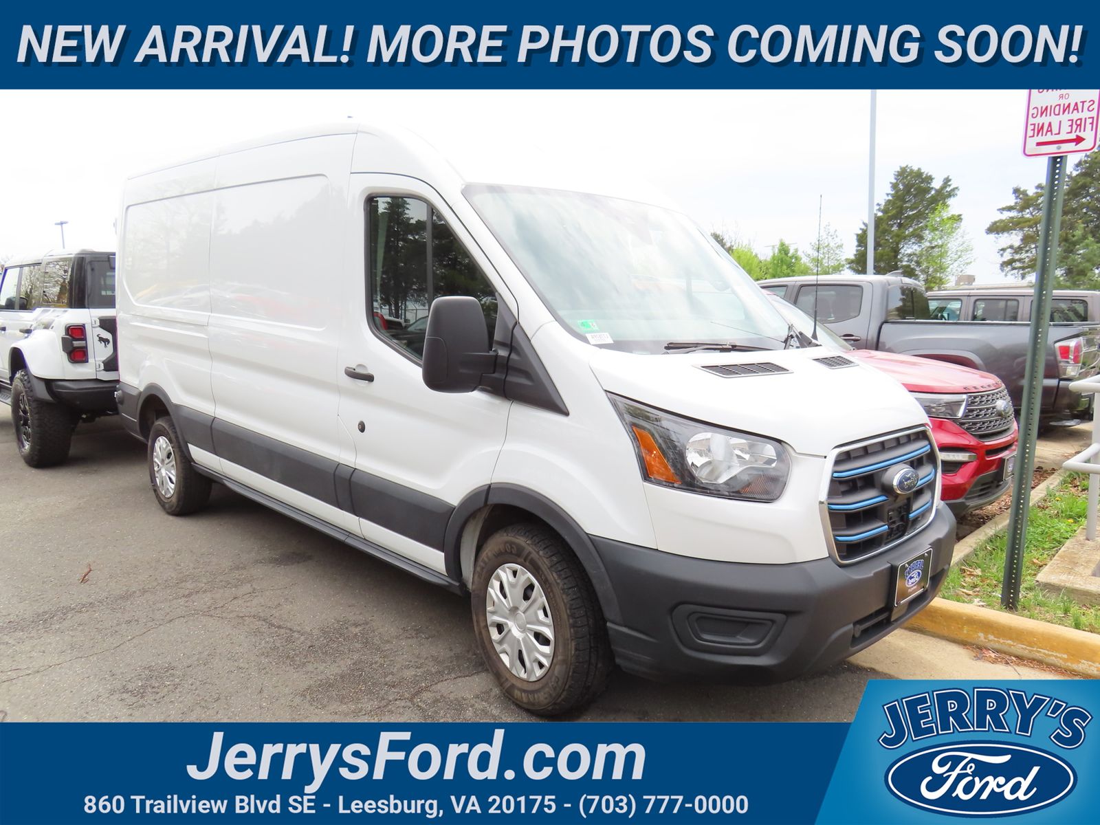 Oxford White 2023 Ford E-Transit 350 Medium Roof RWD Van Rear-Wheel Drive Automatic