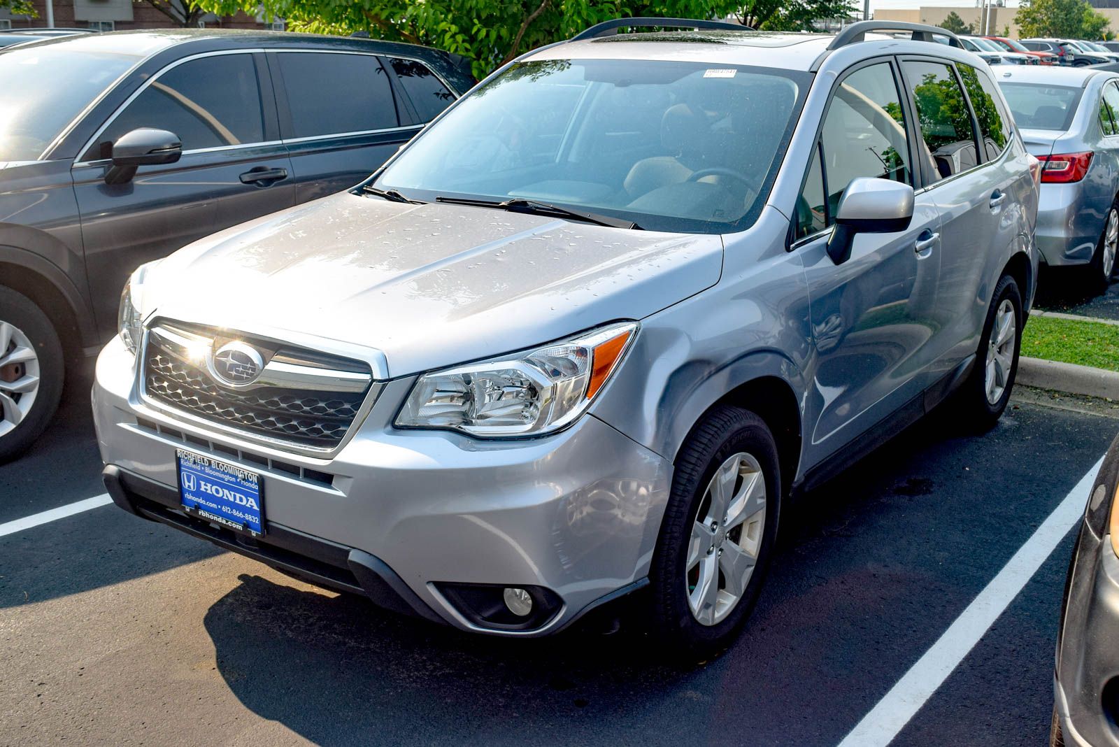 Ice Silver Metallic 2016 Subaru Forester SUV / Crossover All-Wheel Drive Continuously Variable Transmission