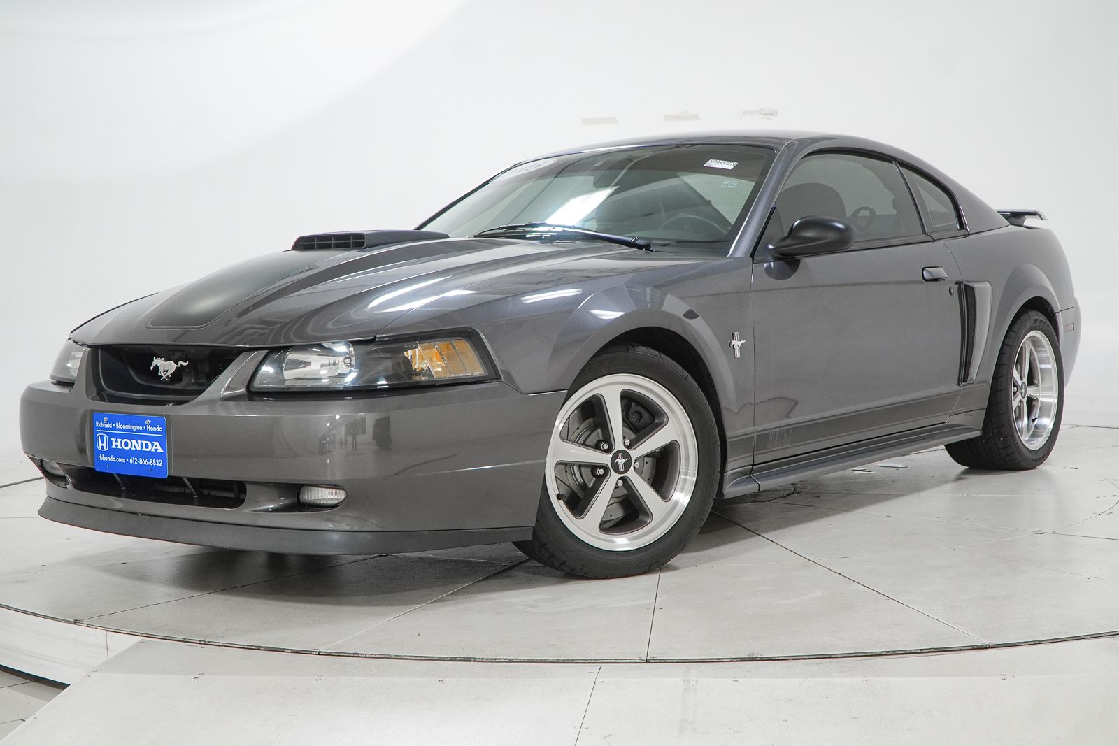 2003 Ford Mustang Mach 1 Coupe RWD