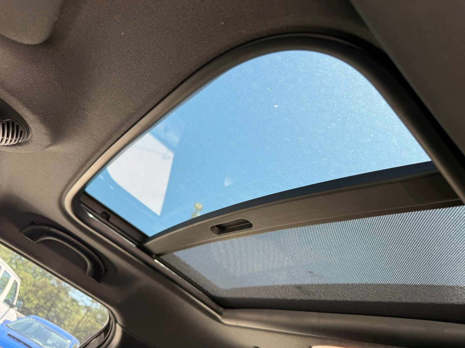 Used 2016 Black MINI Base image 10