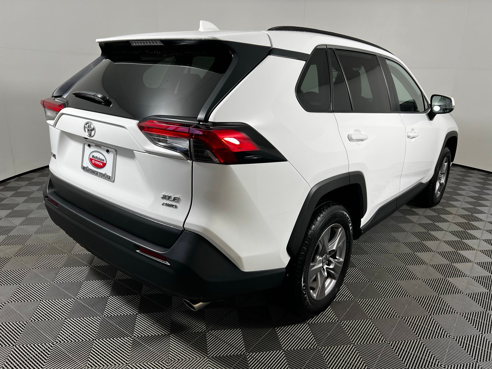 Thumbnail: 2025 Toyota RAV4 - 5