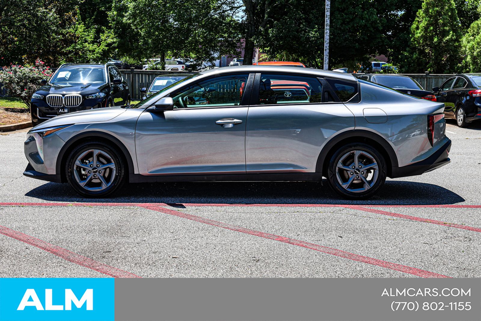 Used 2025 Gray Kia LXS image 10