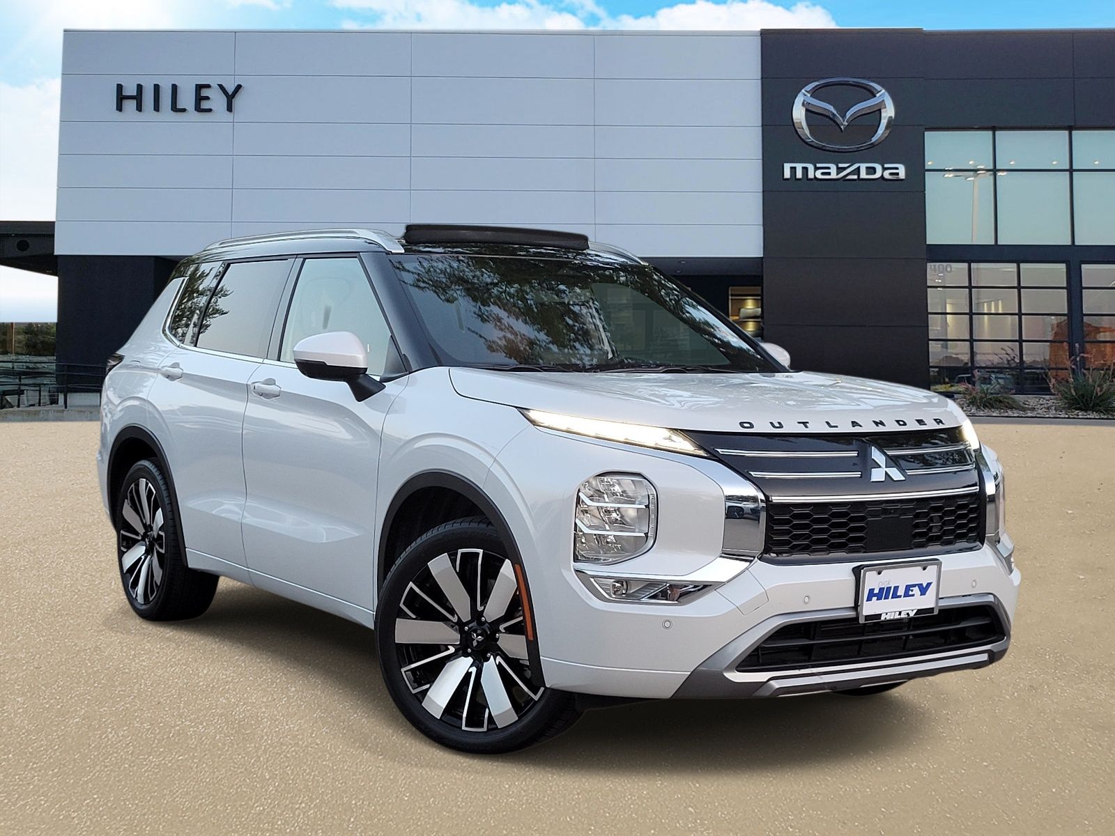 2025 Mitsubishi Outlander SEL
