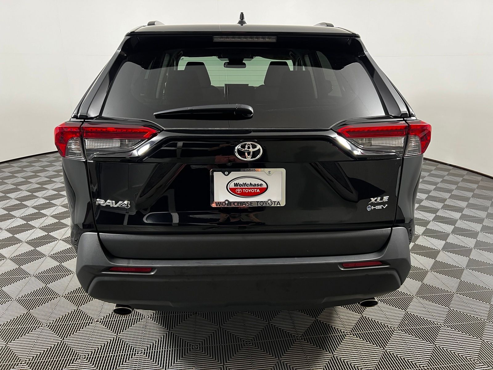 Thumbnail: 2025 Toyota RAV4 - 6