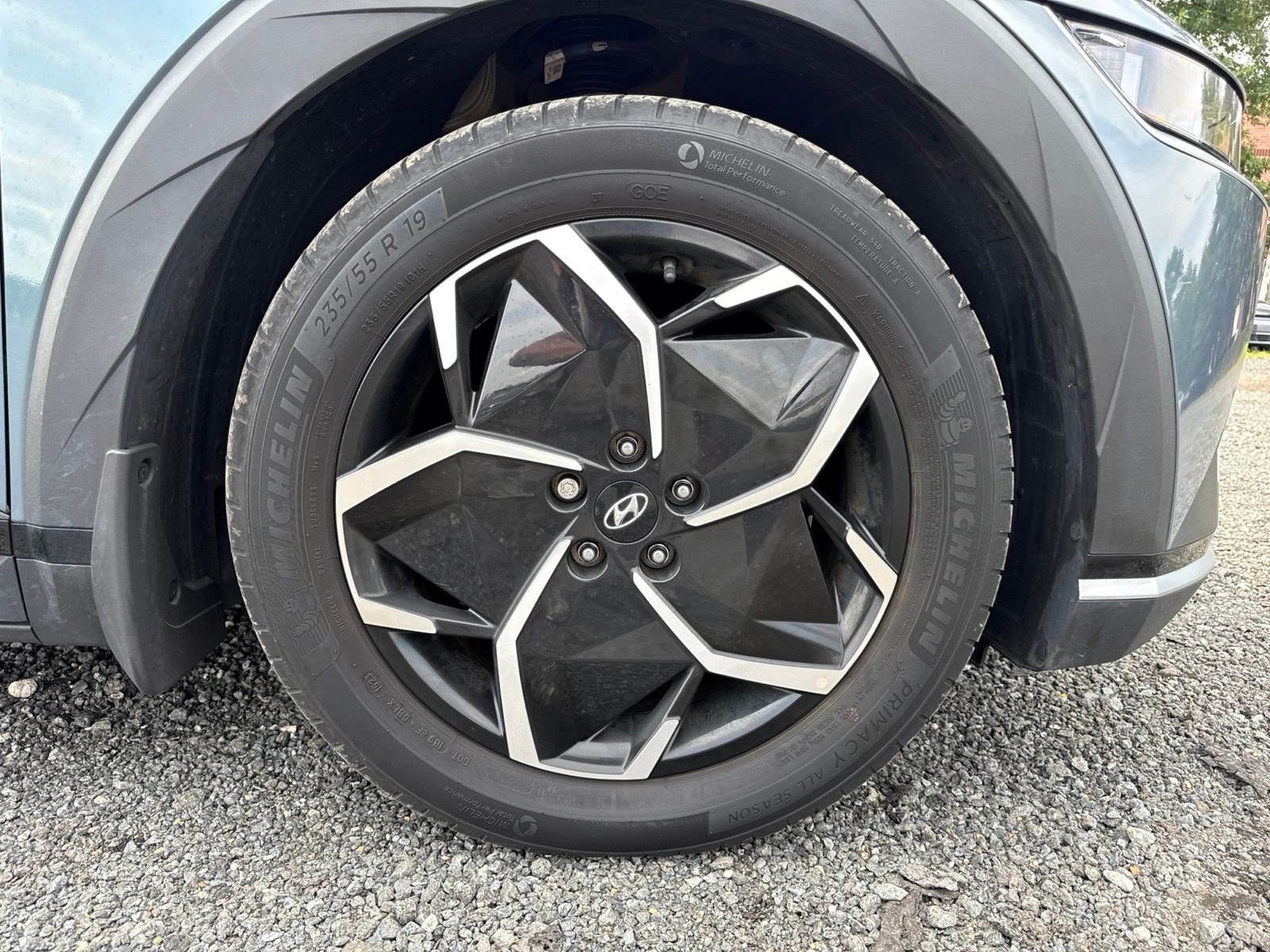 Used 2024 Green Hyundai SEL image 26