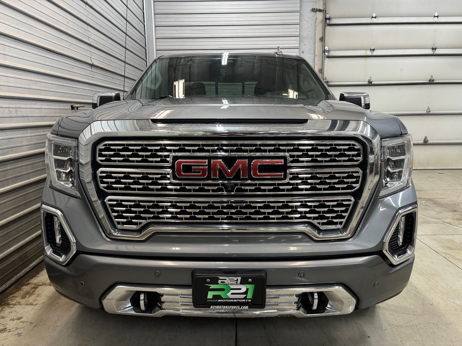 Photo 2 of 2021 GMC Sierra 1500 Denali