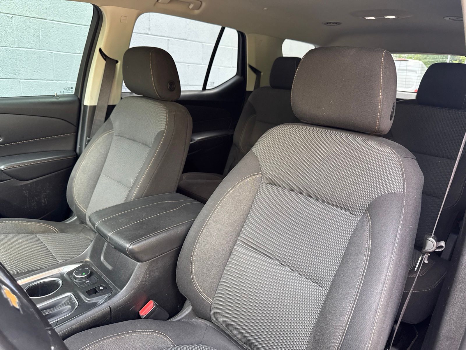 Used 2019 Graphite Metallic Chevrolet LT image 9