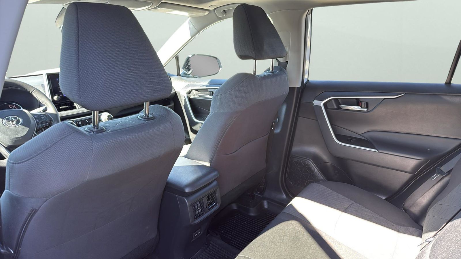 Used Car 2023 Toyota Rav4  Xle For Sale Under $30,000 In Austin, Texas