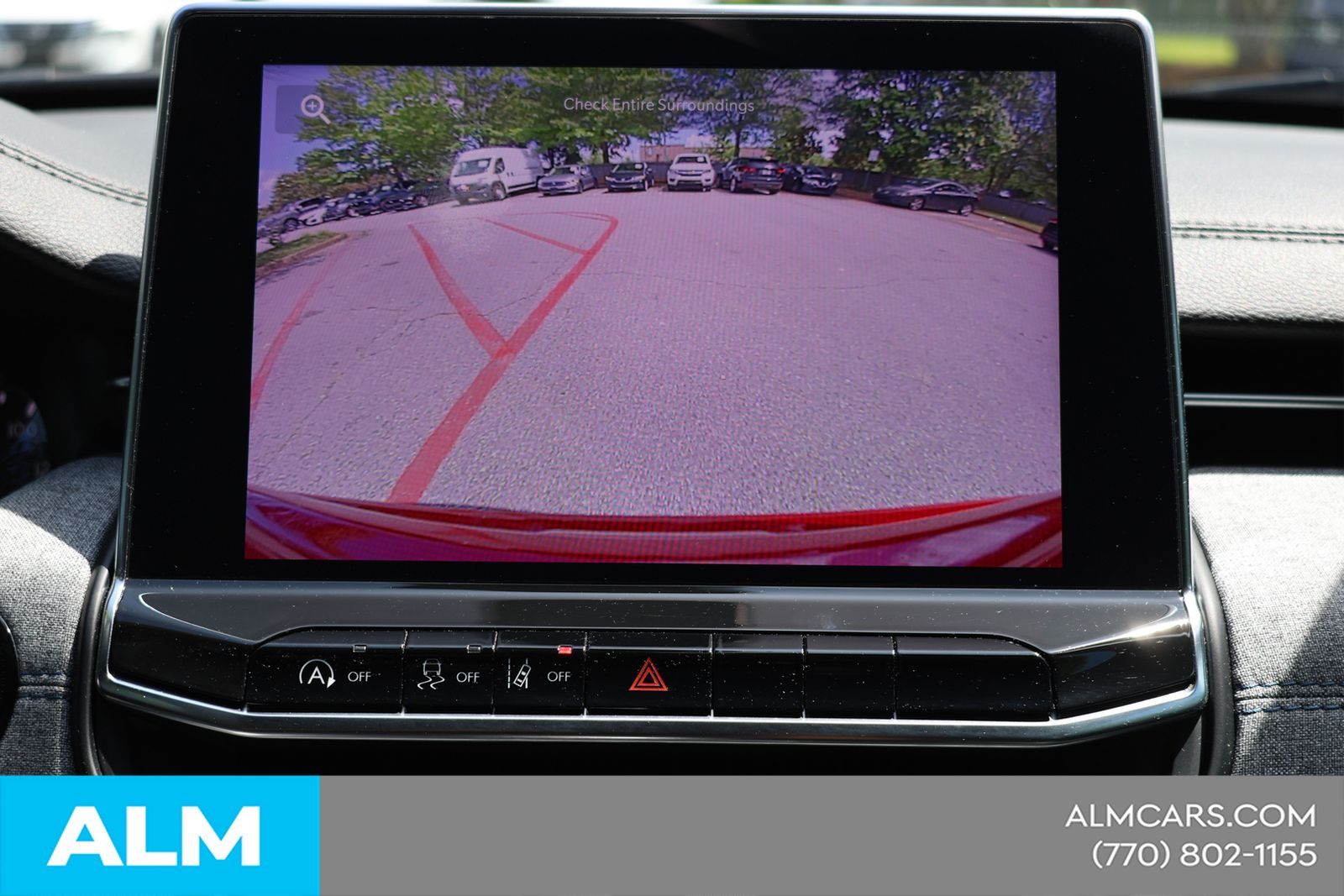 Used 2024  Jeep Sport image 29