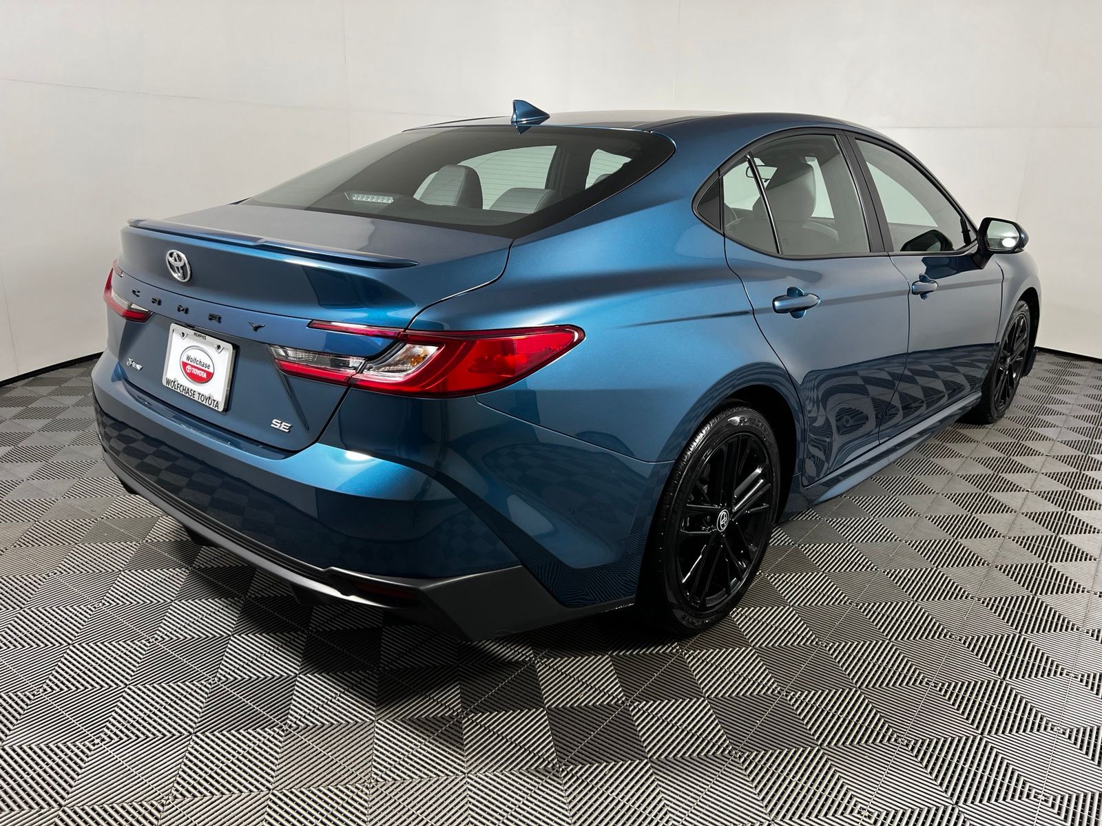 Thumbnail: 2025 Toyota Camry - 5