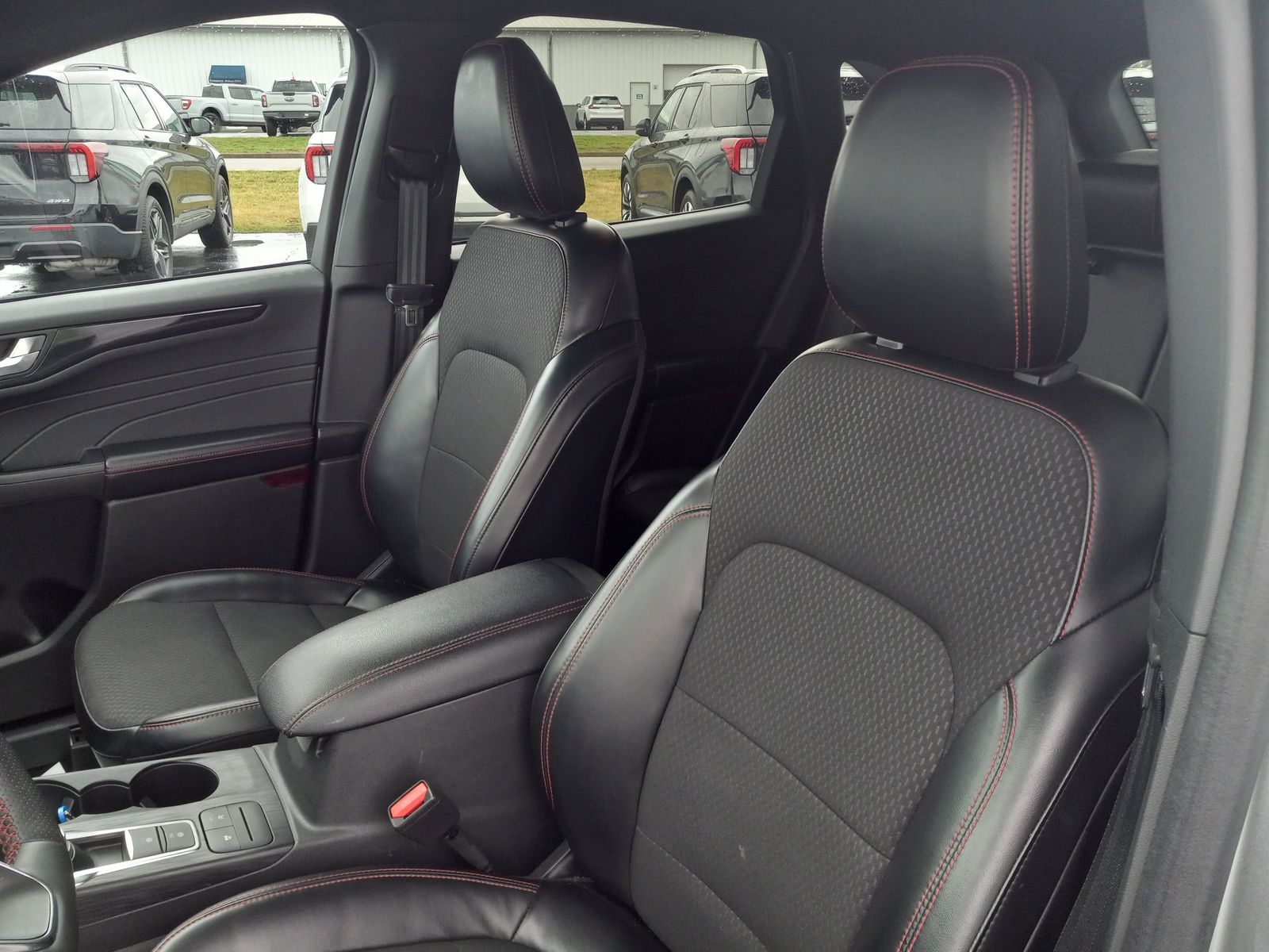 2024 Ford Escape image 14