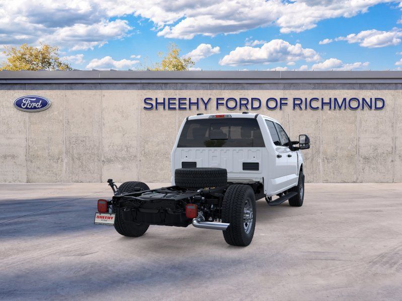 New 2026 Oxford White Ford XL image 8