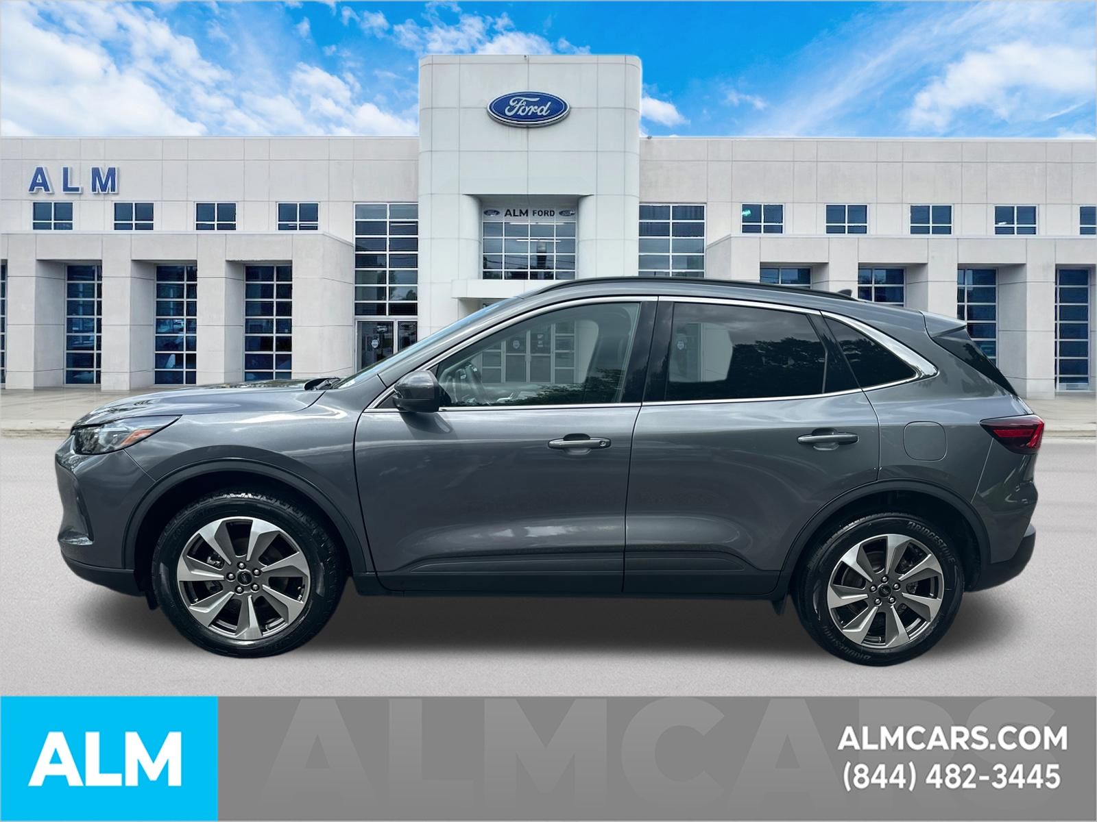 Certified Used 2025 Carbonized Gray Metallic Ford Platinum image 9