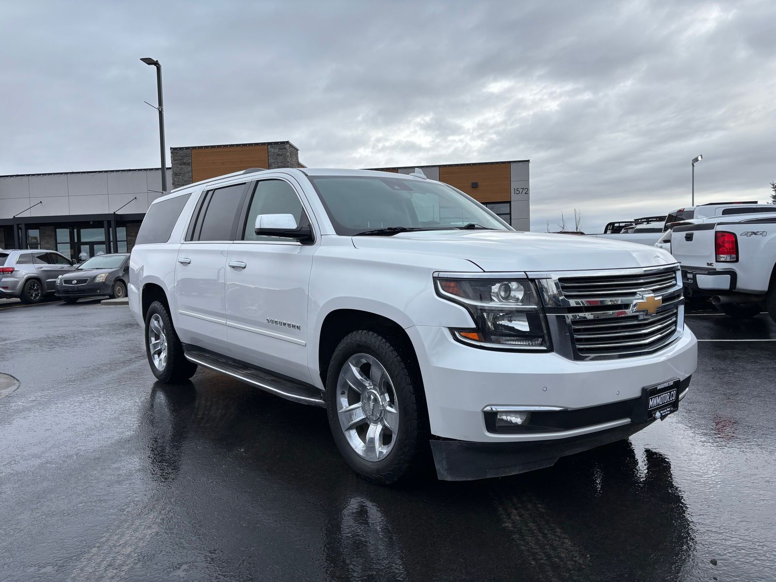 2020 Chevrolet Suburban Premier's photo