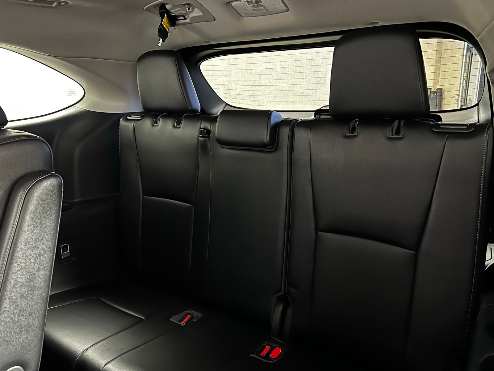 Thumbnail: 2021 Toyota Highlander - 27