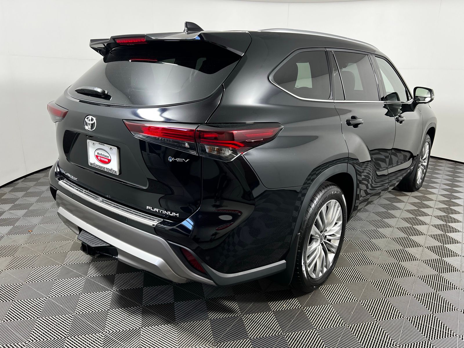 Thumbnail: 2026 Toyota Highlander - 5