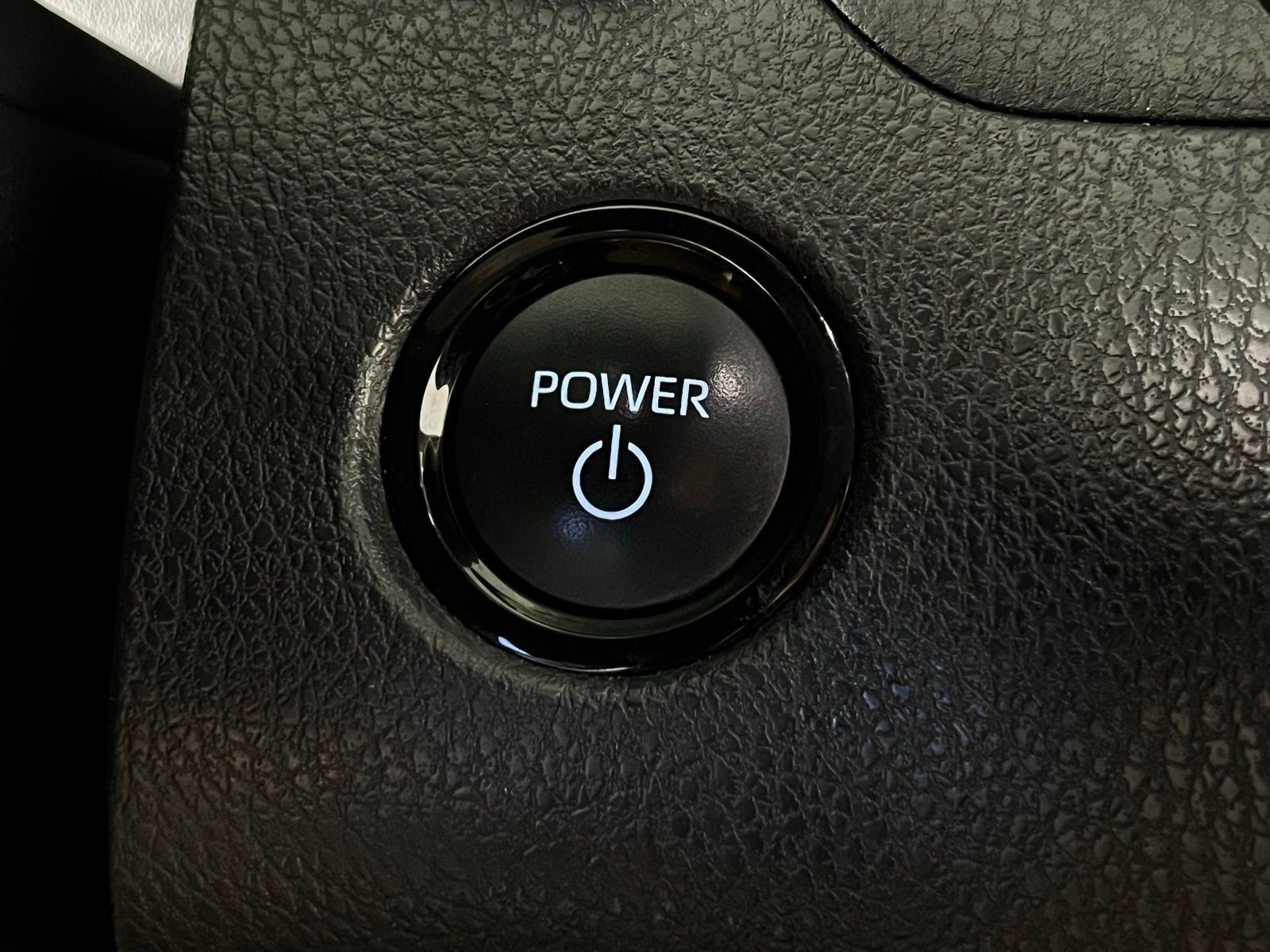 Thumbnail: 2025 Toyota Camry - 19