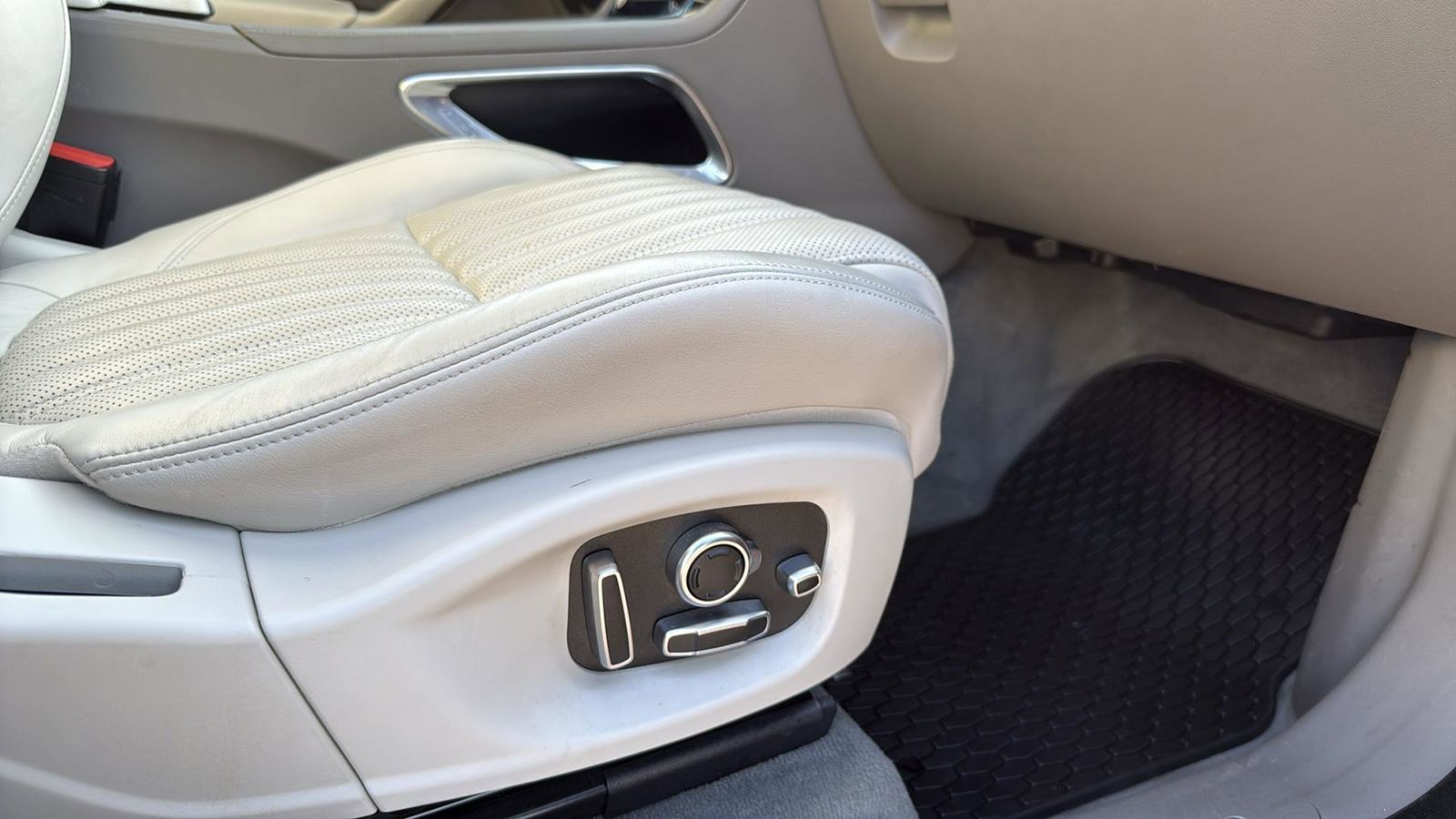 Used Car 2019 Jaguar F-pace  30t Portfolio For Sale Under $25,000 In Austin, Texas