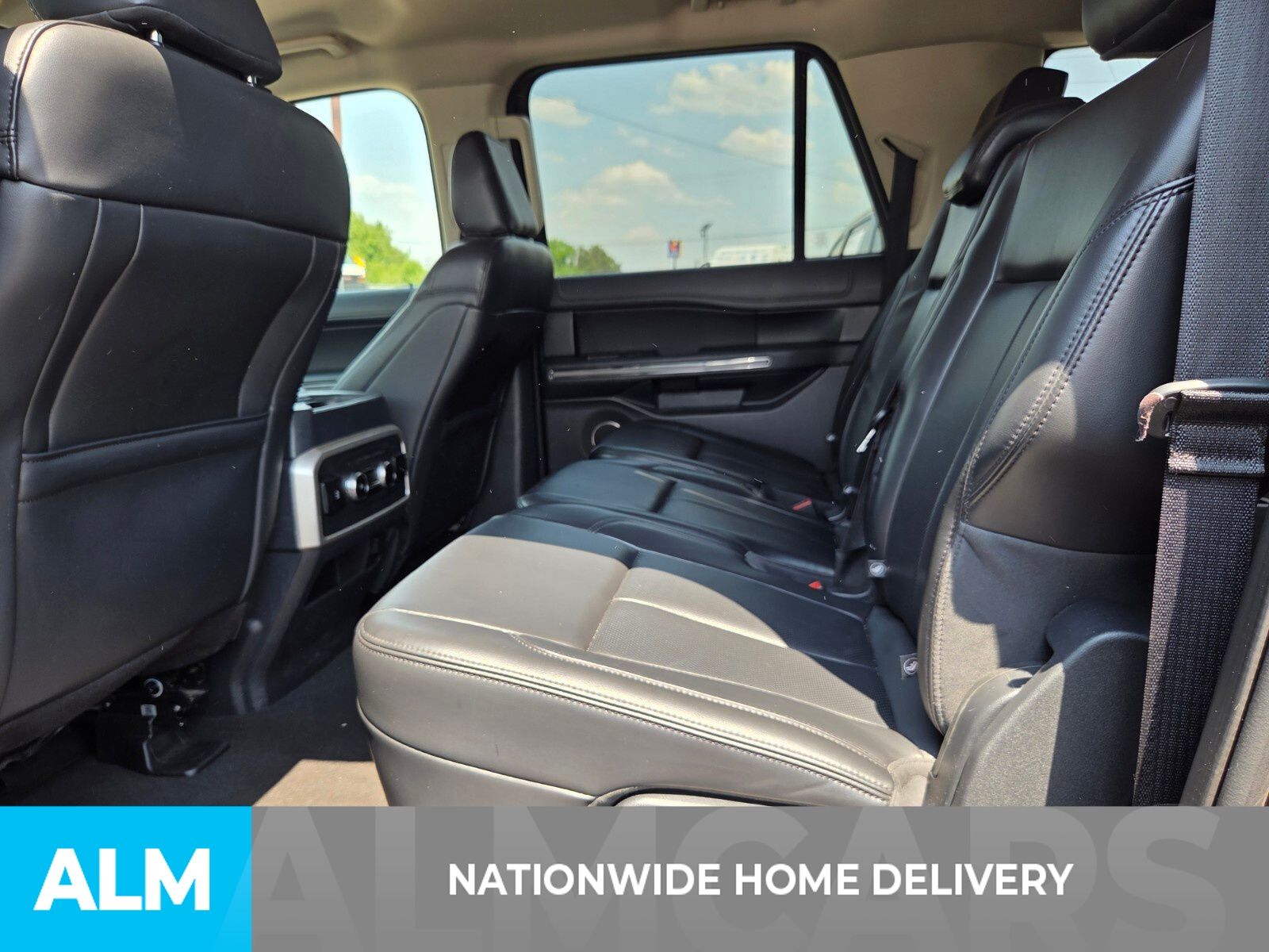 Used 2024 Black Ford XLT image 5