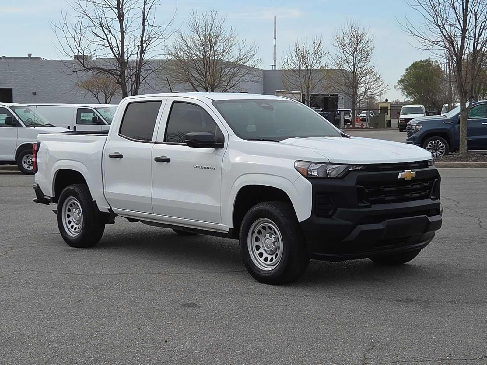 Summit White 2024 Chevrolet Colorado Work Truck Crew Cab RWD Pickup Truck 4X2 8-Speed Automatic