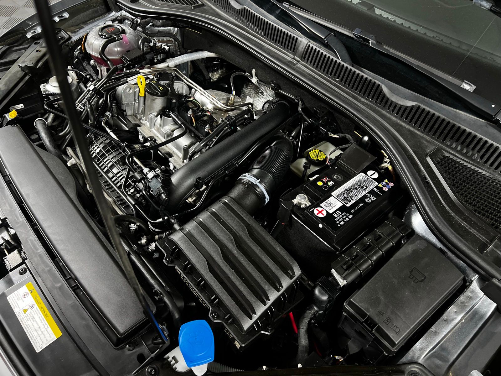 Thumbnail: 2021 Volkswagen Jetta - 11