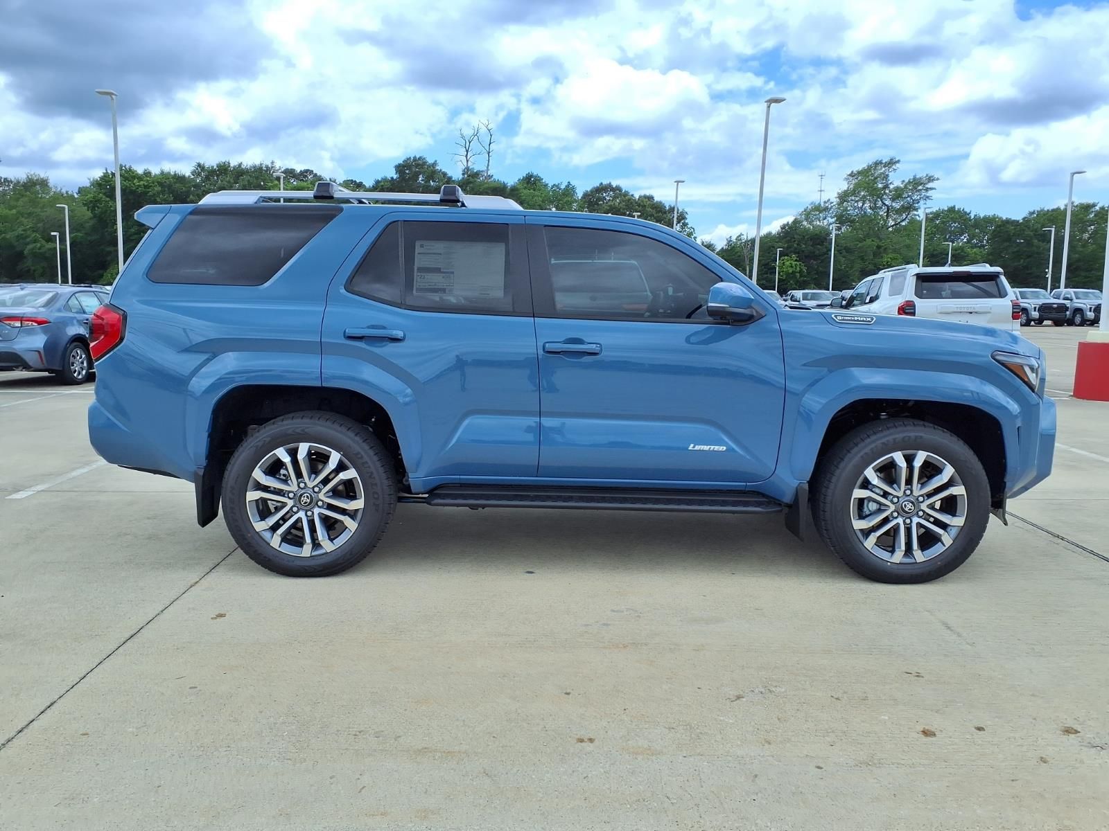 2026 Toyota 4Runner i-FORCE MAX Hybrid Limited - 4