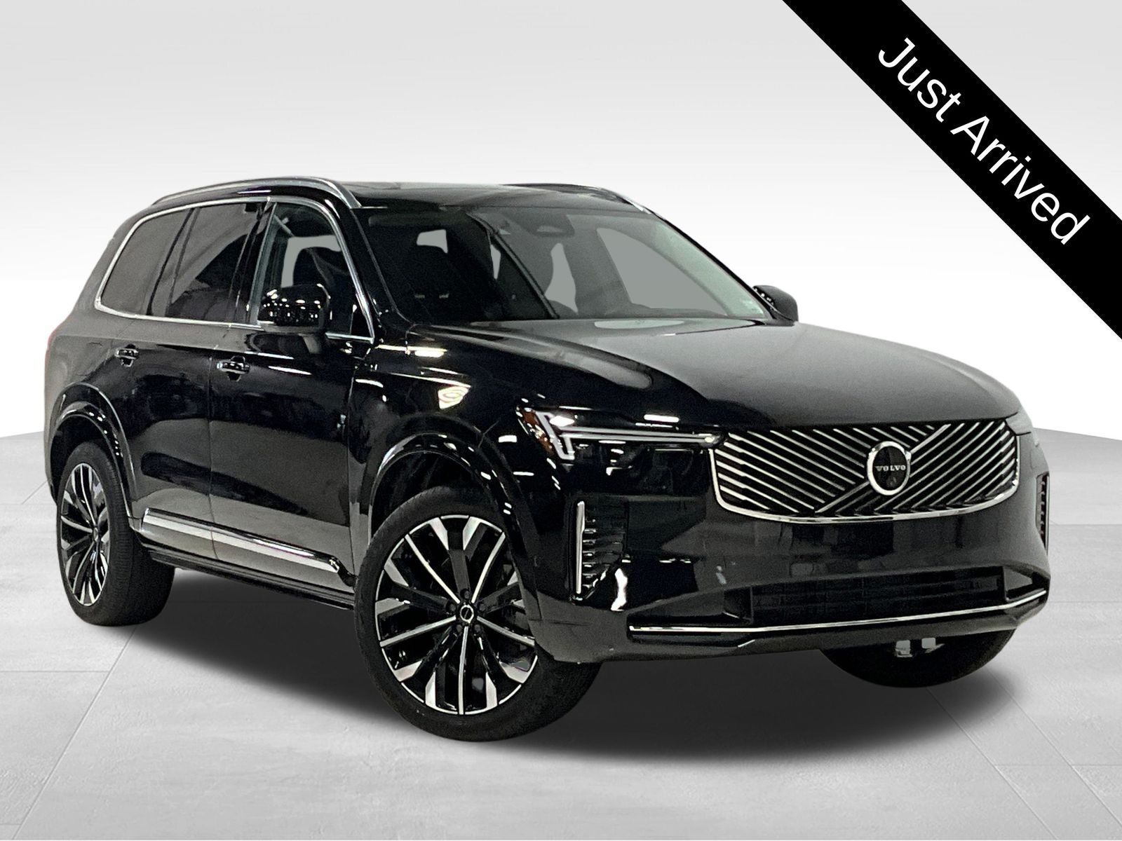 2026 Volvo XC90 B6 Ultra 7-Passenger AWD
