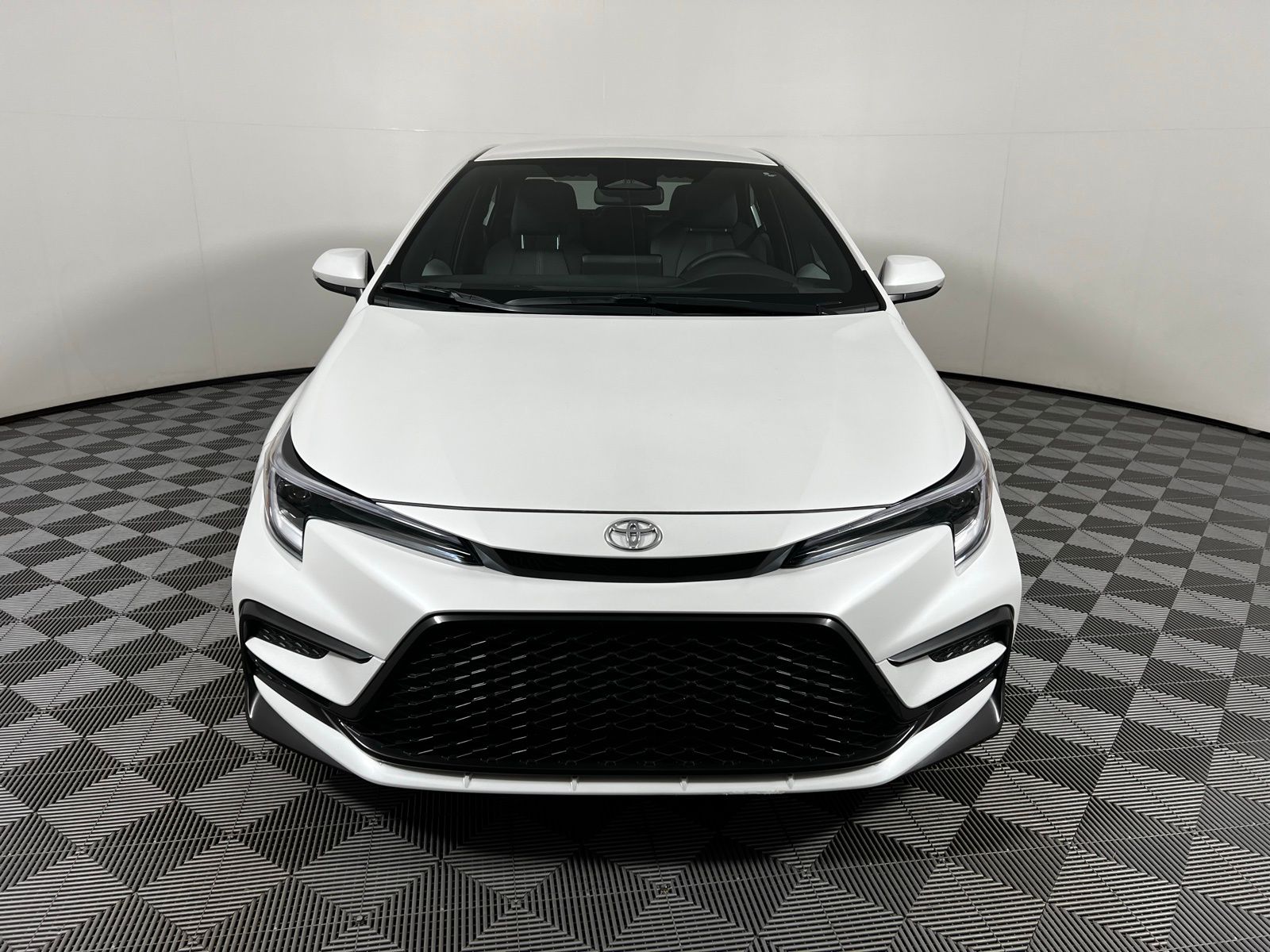 2025 Toyota Corolla SE 2