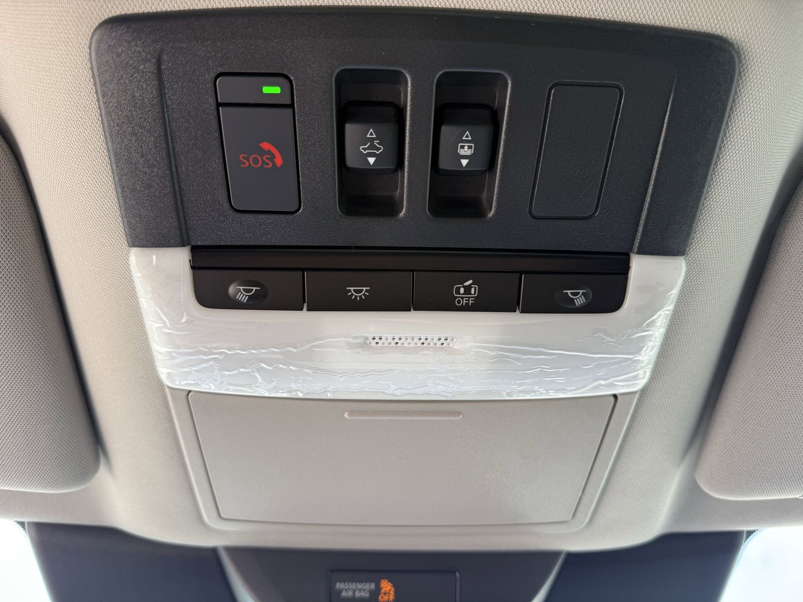 2025 Nissan Pathfinder SL photo 18