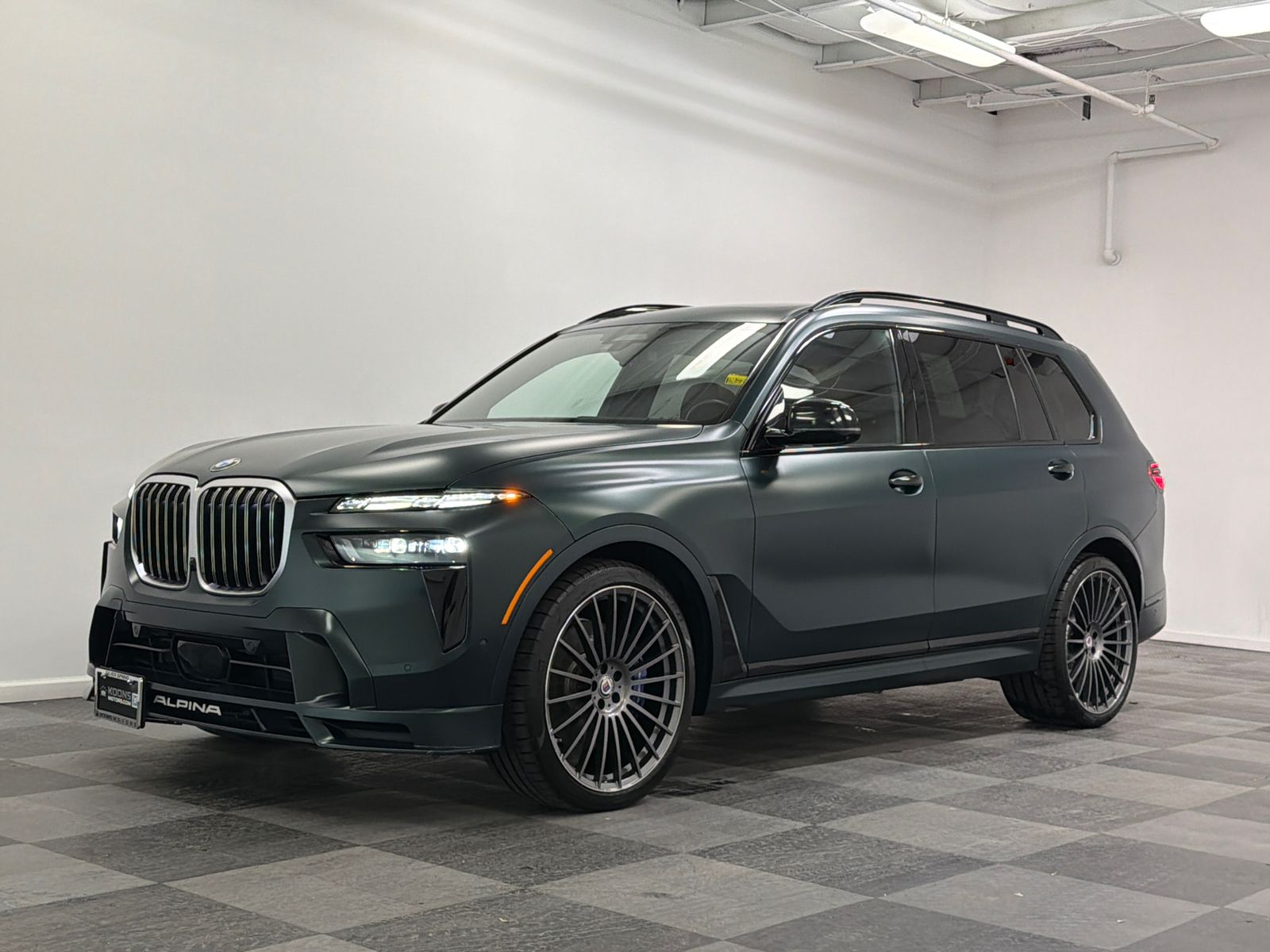 2024 BMW X7 Alpina XB7 AWD