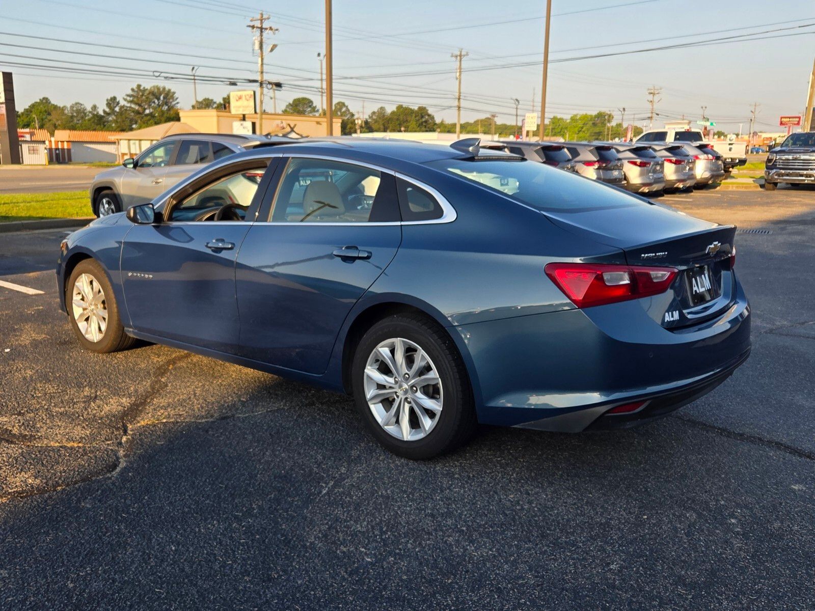 Used 2024 Blue Chevrolet LT image 9
