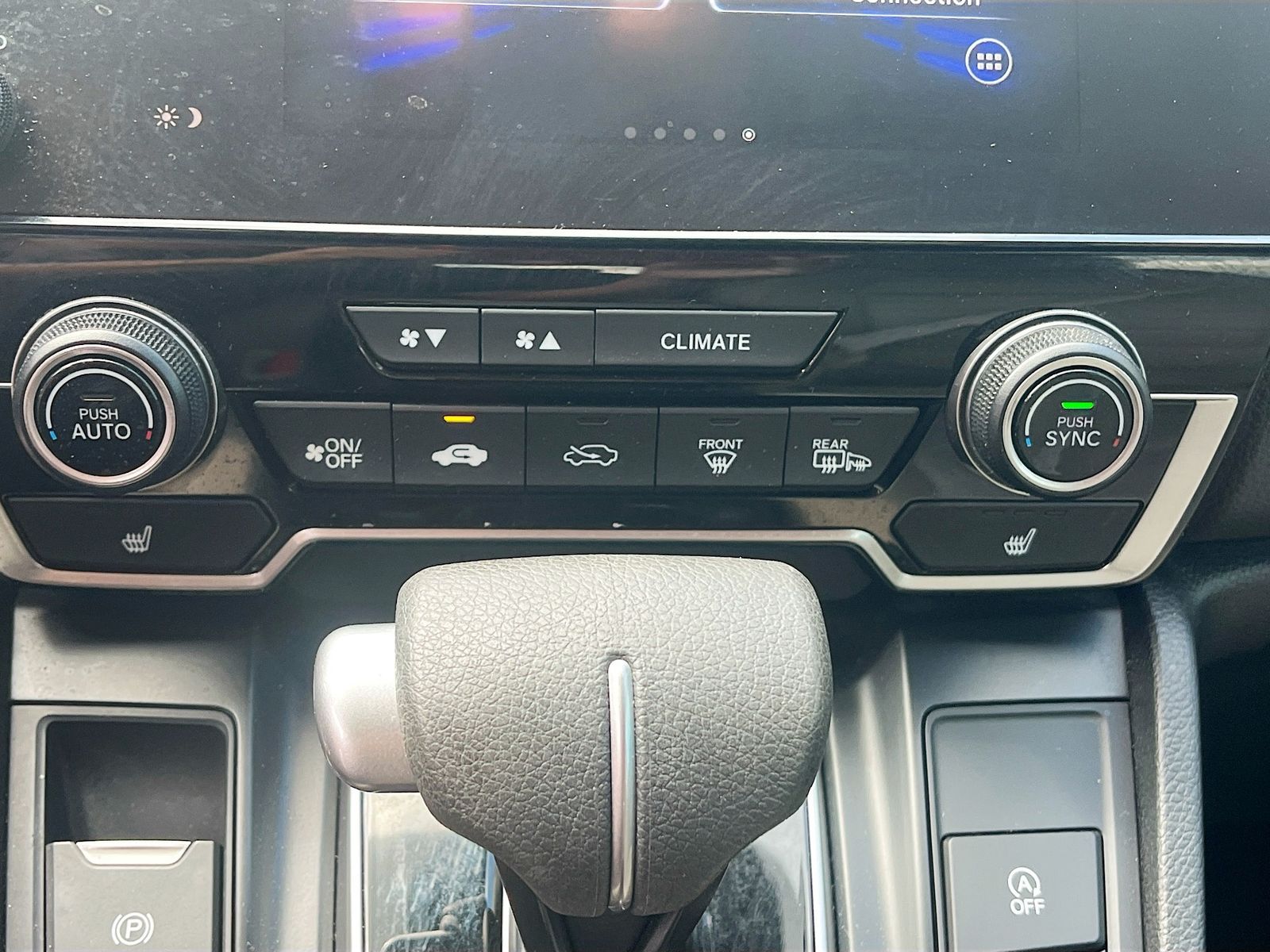 Used 2022 White Honda EX image 15